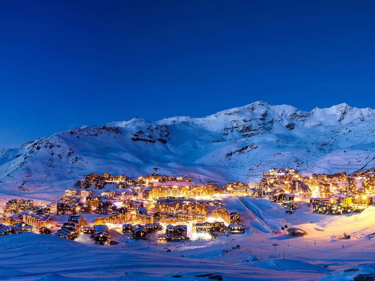 Apartment Appartement Cosy, 4 Pers, Val Thorens, Skis Aux Pieds, Balcon, Cuisine Equipee - Fr-1-637-51
